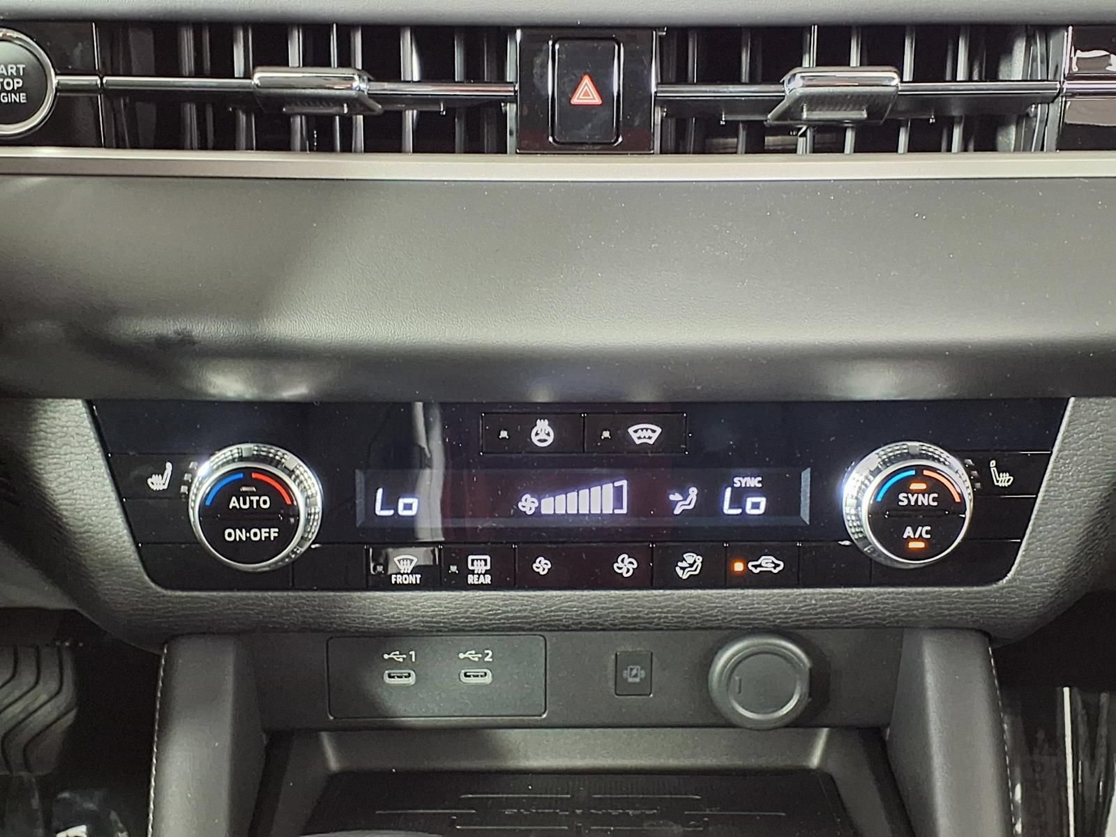 New 2026 Mitsubishi Outlander AWD image 18