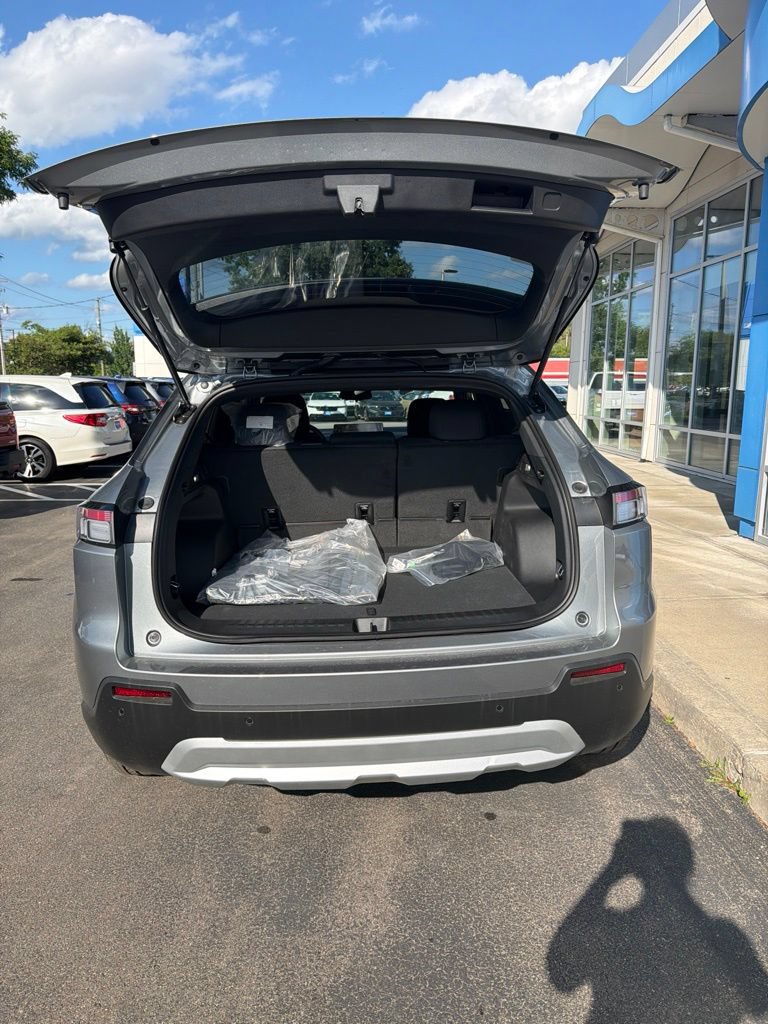New 2026 Honda Prologue EX image 8