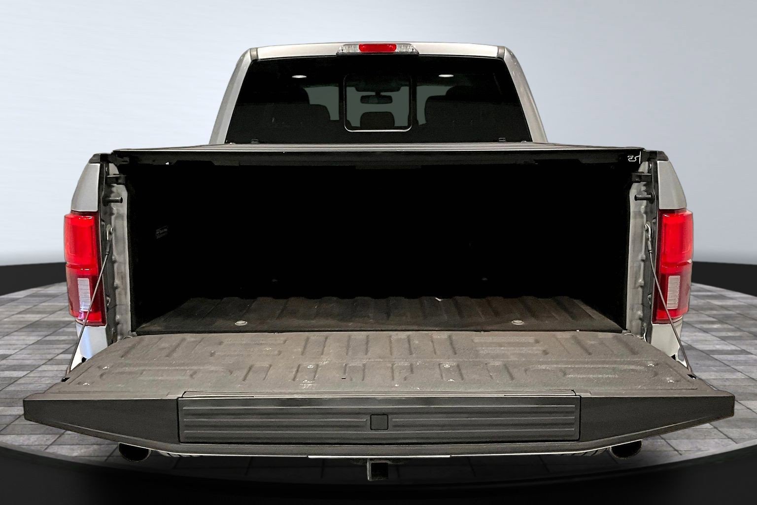 Used 2020 Ford F150 Limited w/ Trailer Tow Package AWD/4WD image 7