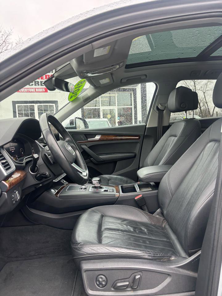 Used 2018 Audi Q5 2.0T Premium Plus w/ Premium Plus Package image 8