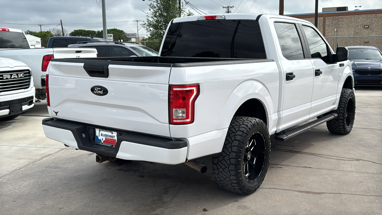 Used 2017 Ford F150 XL w/ Equipment Group 101A Mid AWD/4WD image 5
