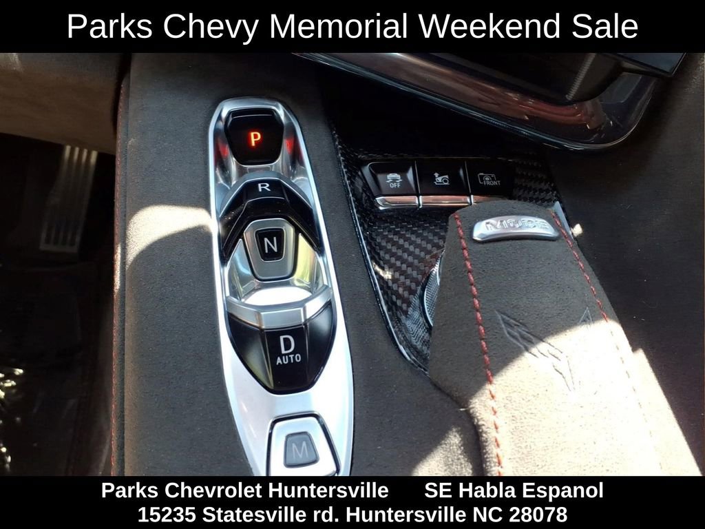 Used 2023 Chevrolet Corvette Stingray Premium Conv w/ Z51 Performance Package RWD image 7