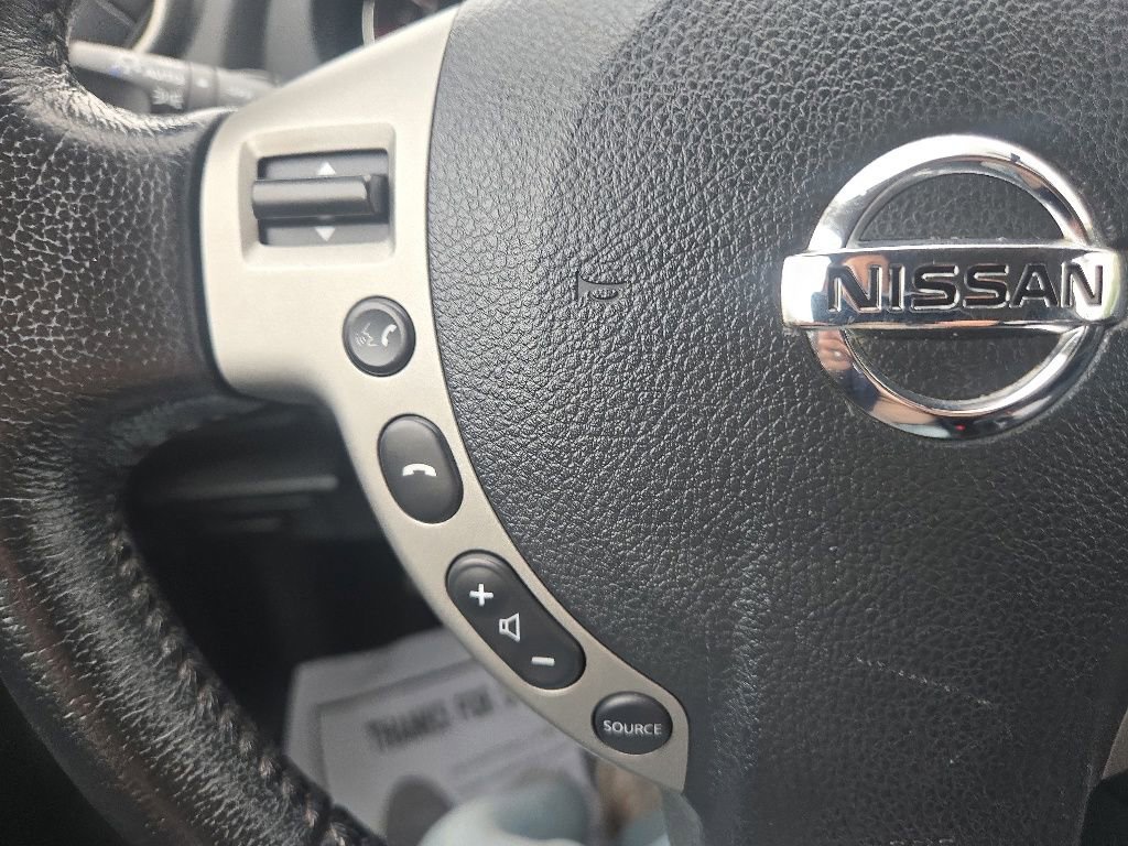 Used 2012 Nissan Rogue SL AWD/4WD image 15
