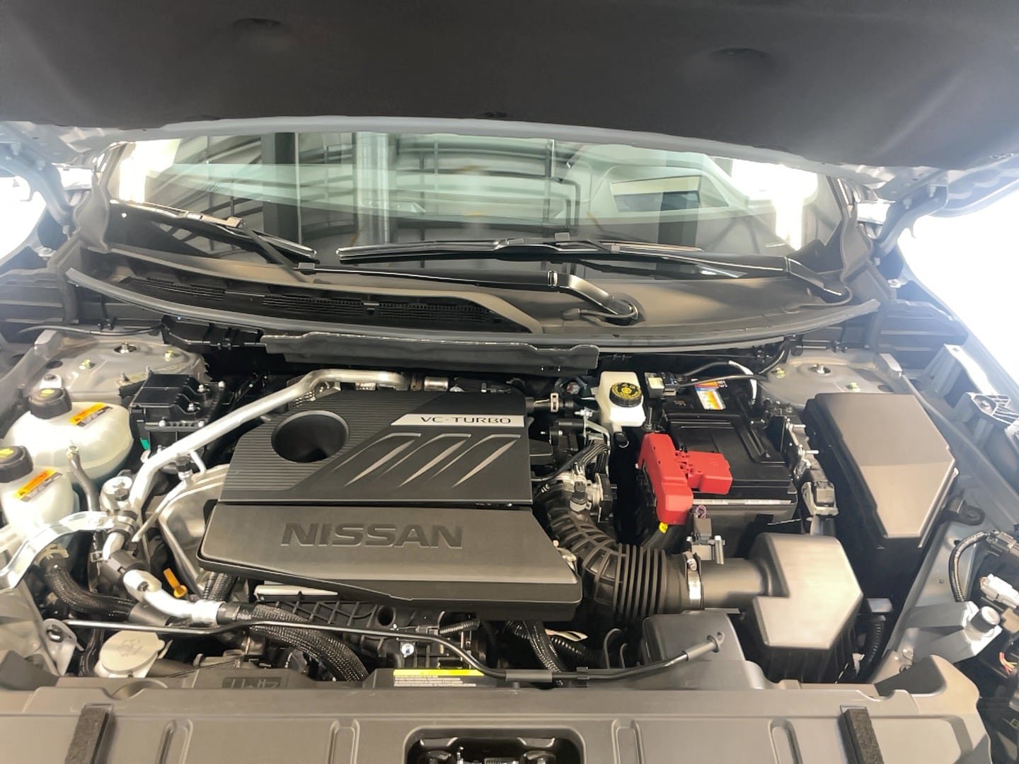 Used 2025 Nissan Rogue SL w/ Tech Package AWD/4WD image 24