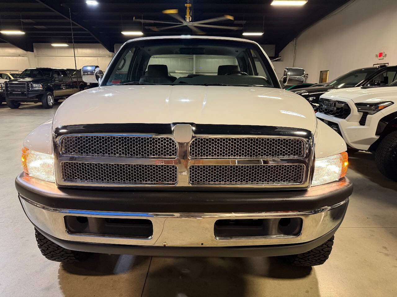 Used 1997 Dodge Ram 2500 Truck 4x4 Club Cab image 24