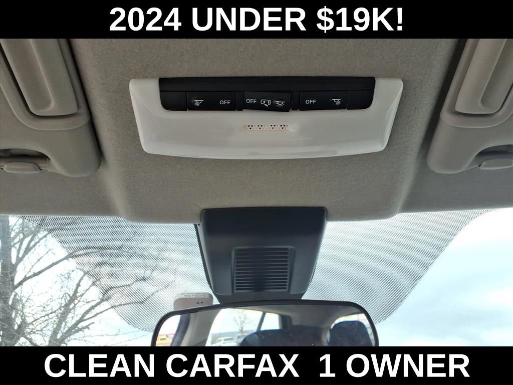 Used 2024 Nissan Kicks S image 25