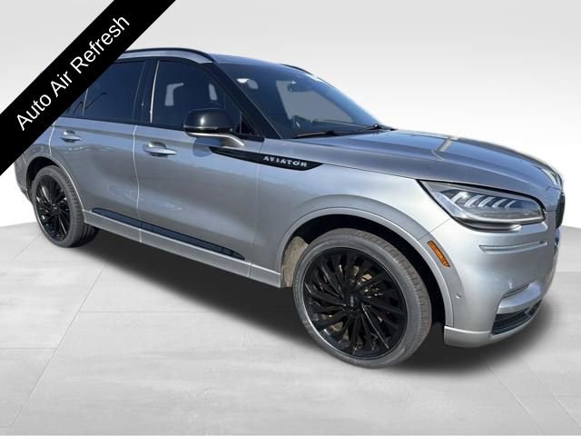 Certified 2024 Lincoln Aviator Reserve w/ Jet Package image 11