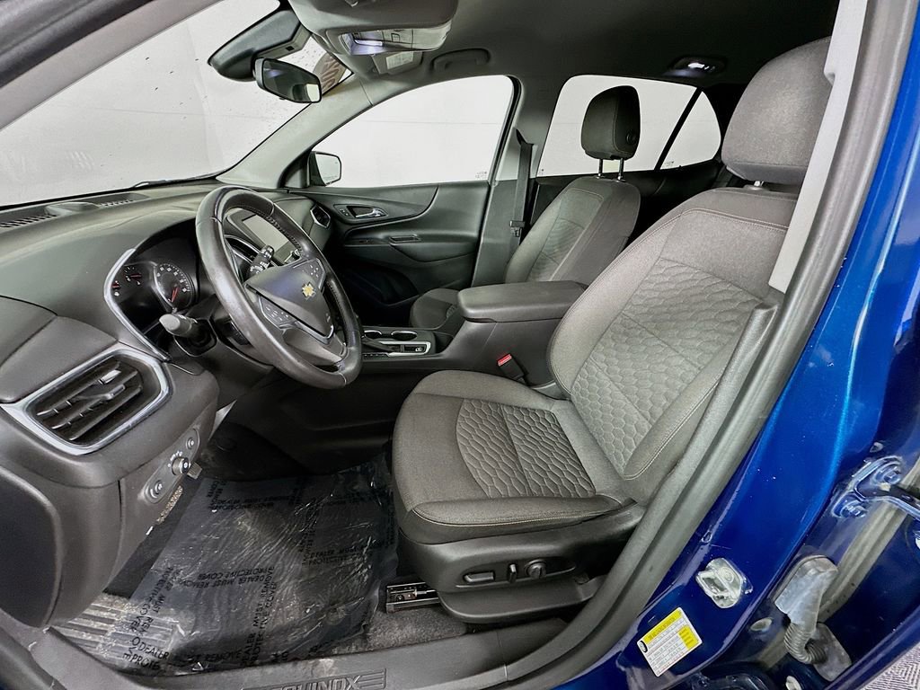 Used 2020 Chevrolet Equinox LT image 30