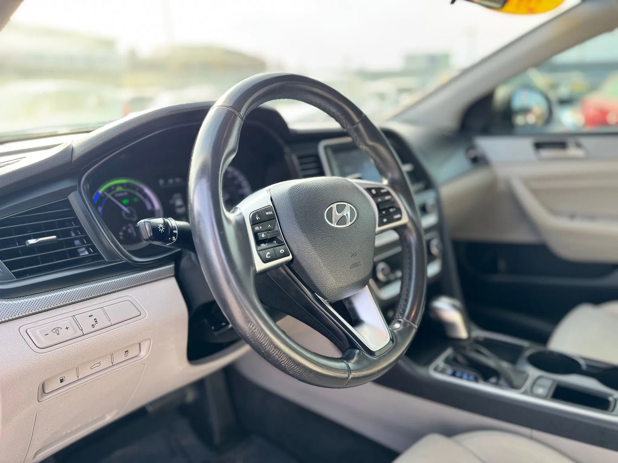 Used 2018 Hyundai Sonata SE FWD image 8