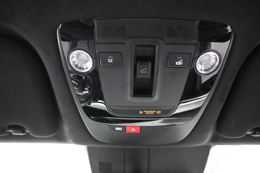 Certified 2025 Kia Sorento SX Prestige AWD/4WD image 43