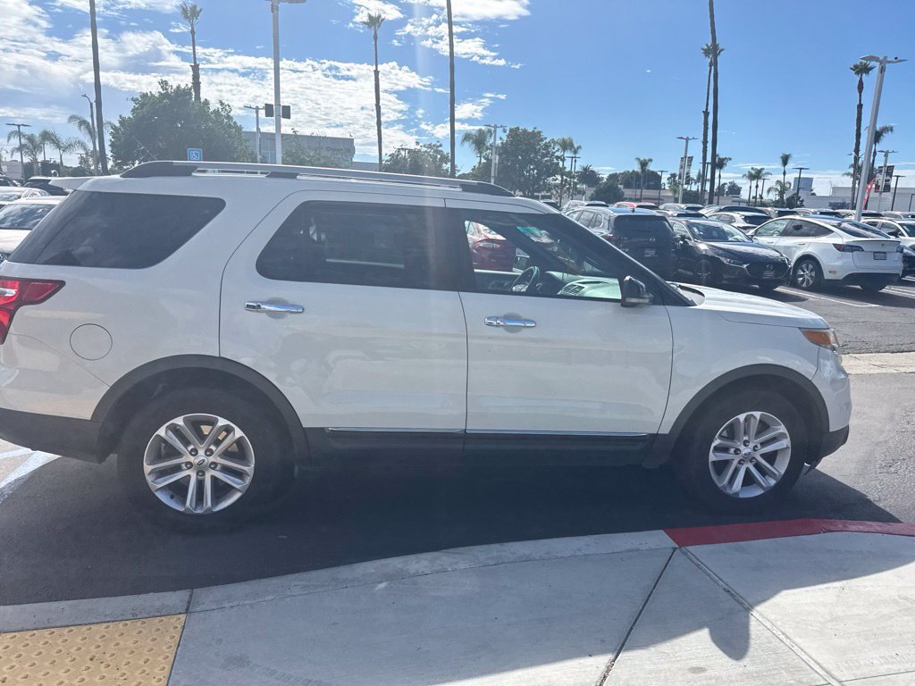 Used 2012 Ford Explorer XLT AWD/4WD image 12