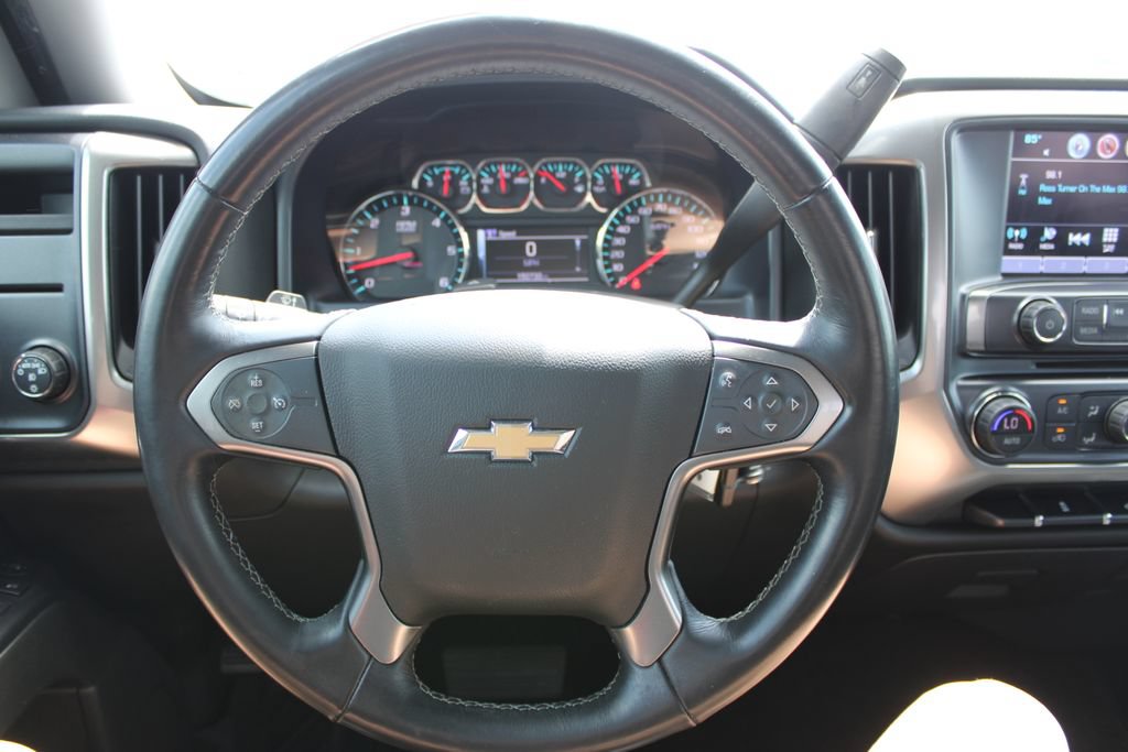Used 2018 Chevrolet Silverado 1500 LT w/ All Star Edition RWD image 36