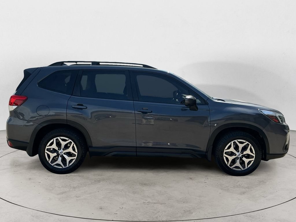 Used 2021 Subaru Forester Premium AWD/4WD image 4