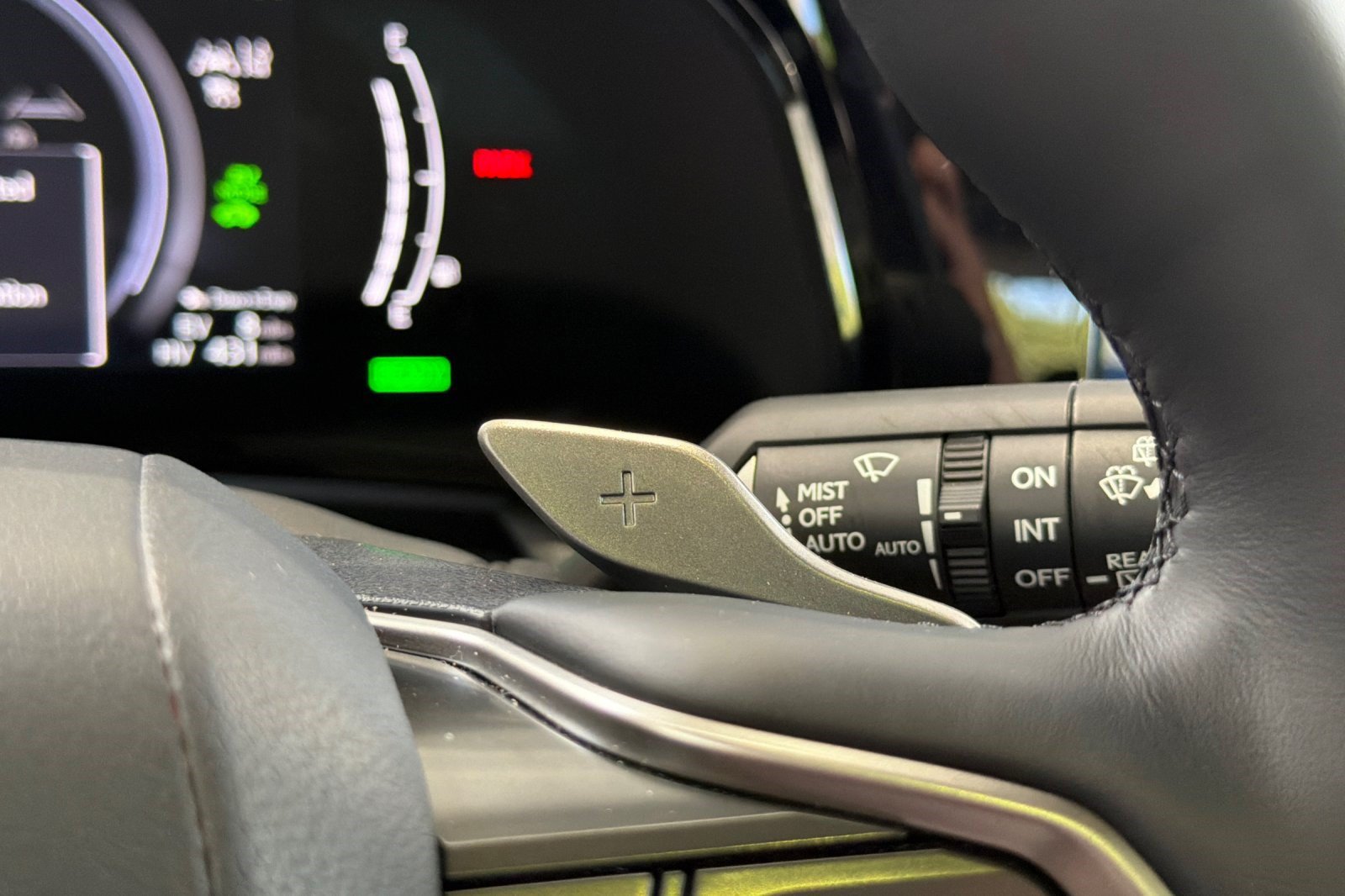 Certified 2026 Lexus NX 450h+ AWD w/ Accessory Package (2T) image 34