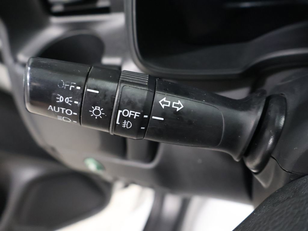 Used 2018 Honda Fit EX image 36