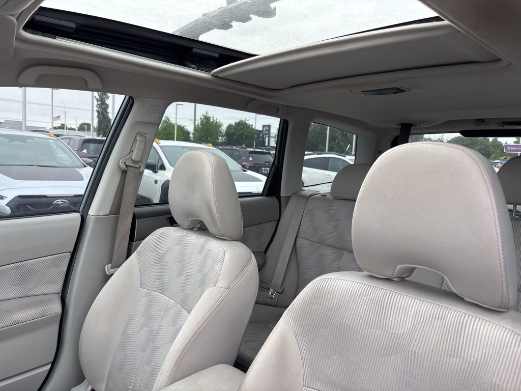 Used 2010 Subaru Forester 2.5X Premium AWD/4WD image 5