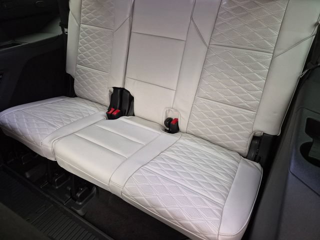 New 2026 Cadillac Escalade Platinum Sport w/ LPO, ONYX Package AWD/4WD image 25