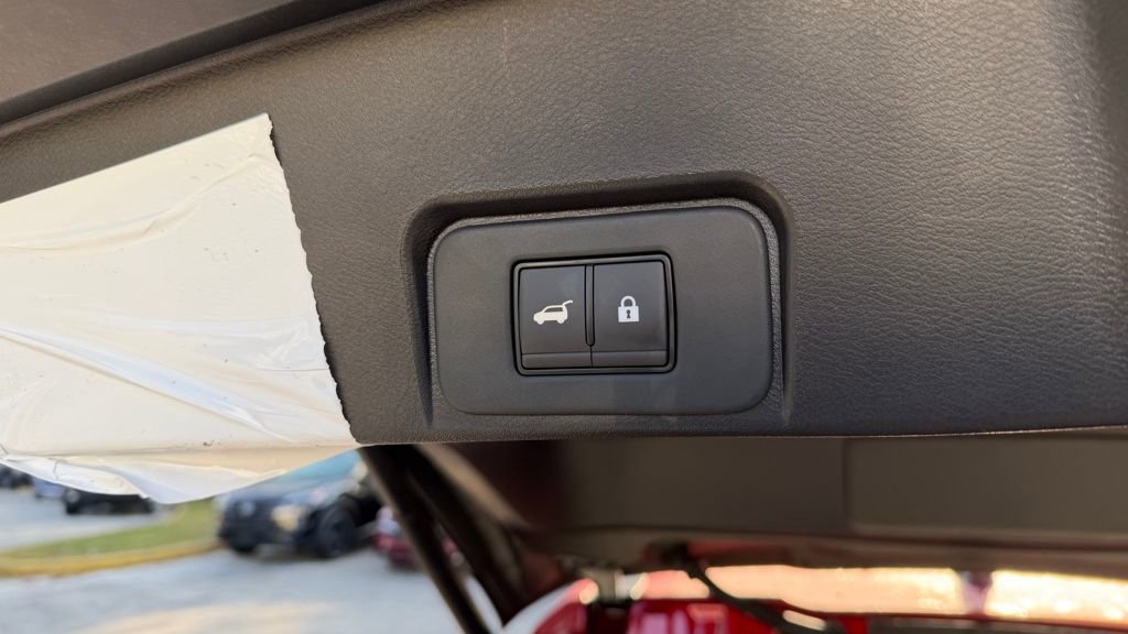 New 2026 Nissan Rogue SV image 31