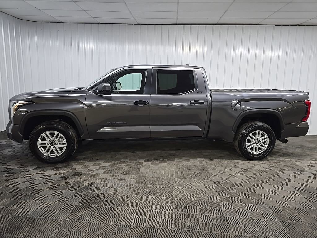 Used 2025 Toyota Tundra SR5 AWD/4WD image 5