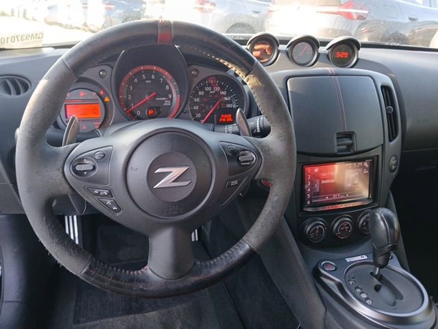 Used 2016 Nissan 370Z NISMO image 14