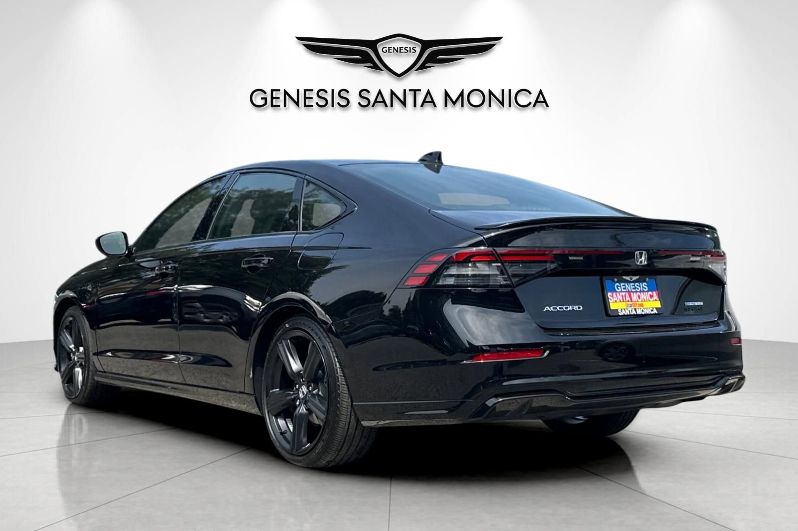 Used 2023 Honda Accord Sport image 6