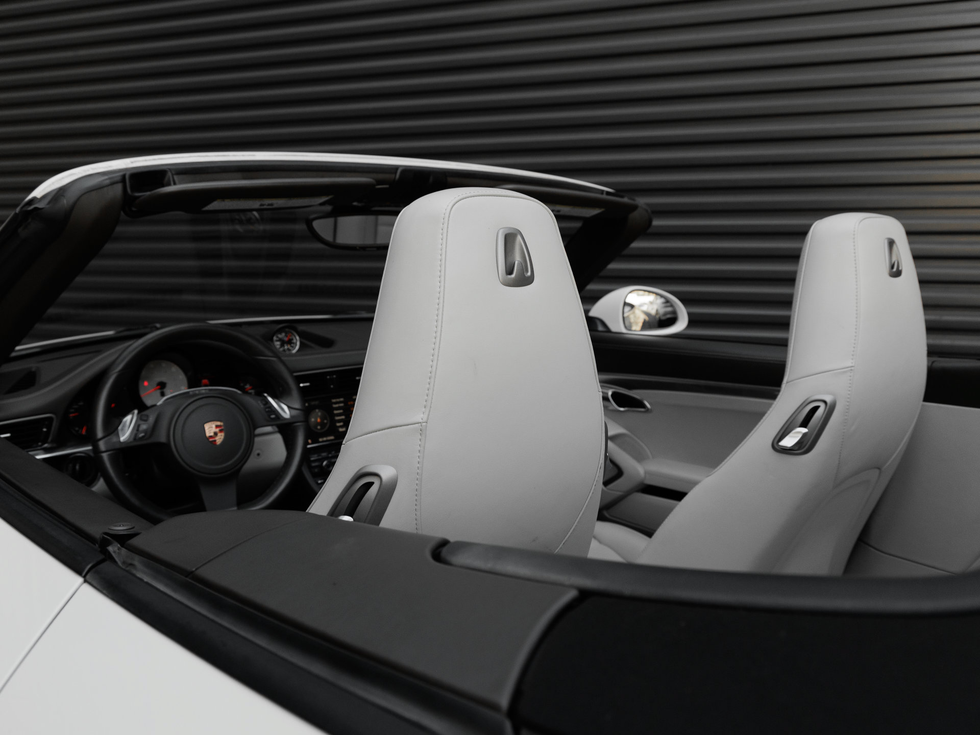 Used 2012 Porsche 911 Carrera S RWD image 15