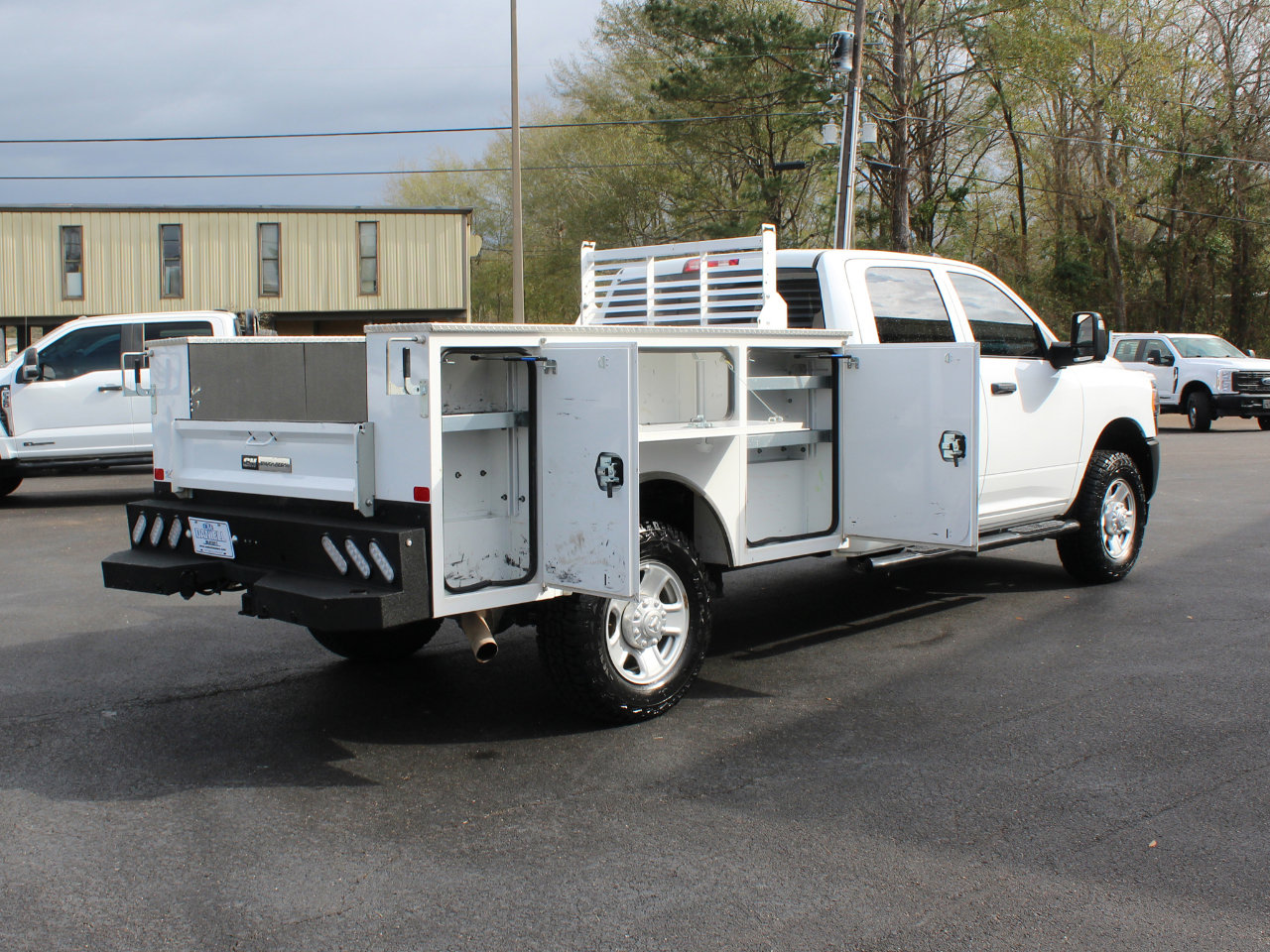 Used 2024 RAM 2500 Tradesman w/ Protection Group image 16