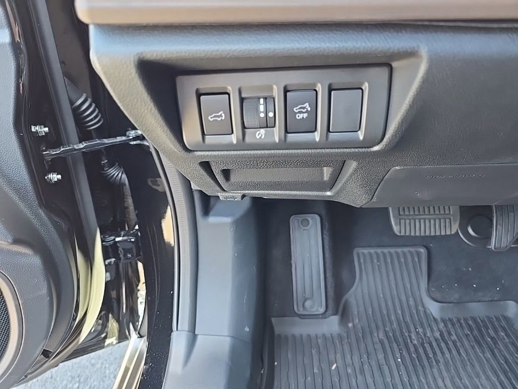 New 2025 Subaru Outback Touring XT image 21