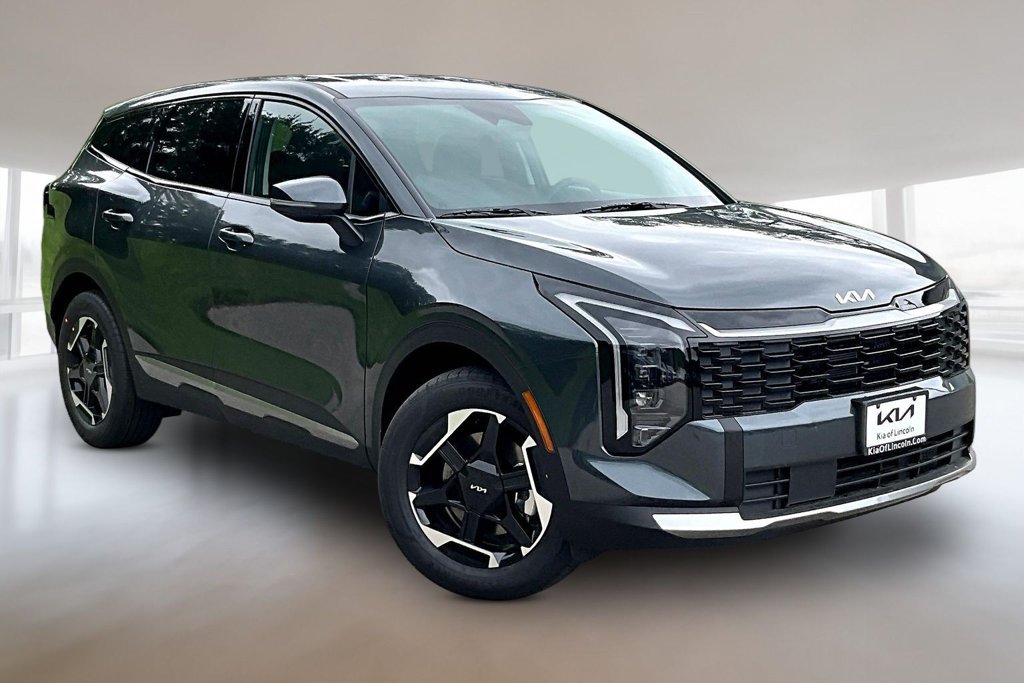 New 2027 Kia Sportage S AWD/4WD image 2