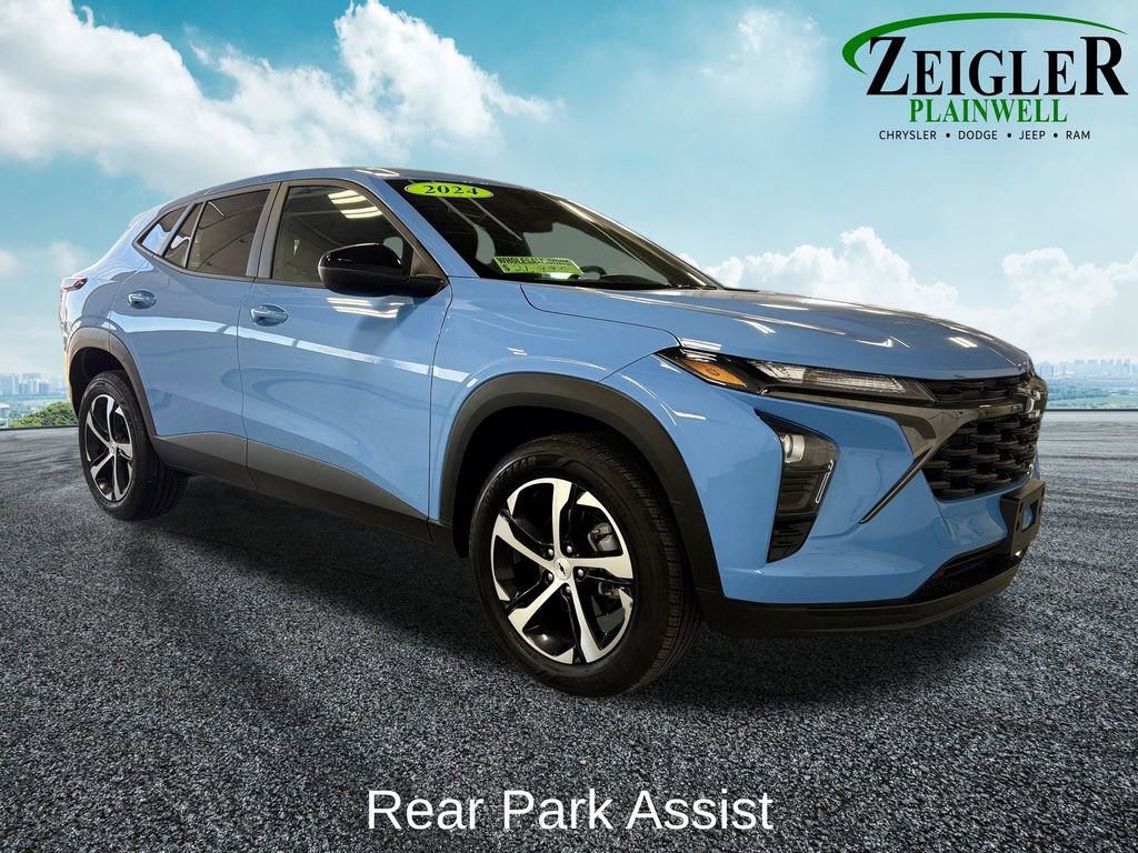 Used 2024 Chevrolet Trax RS w/ Driver Confidence Package image 7