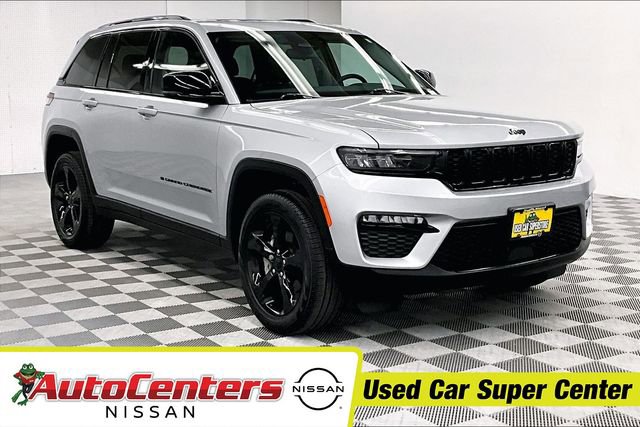 Used 2024 Jeep Grand Cherokee Limited w/ Black Appearance Package image 1