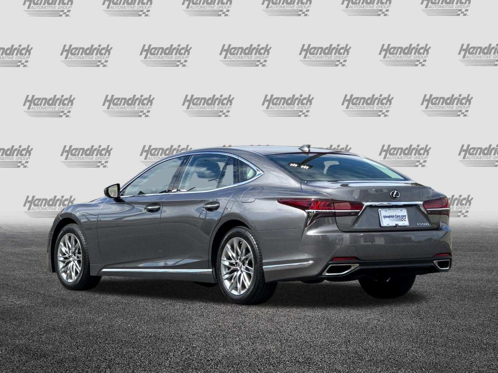 Used 2018 Lexus LS 500 w/ Accessory Package (Z2) RWD image 7