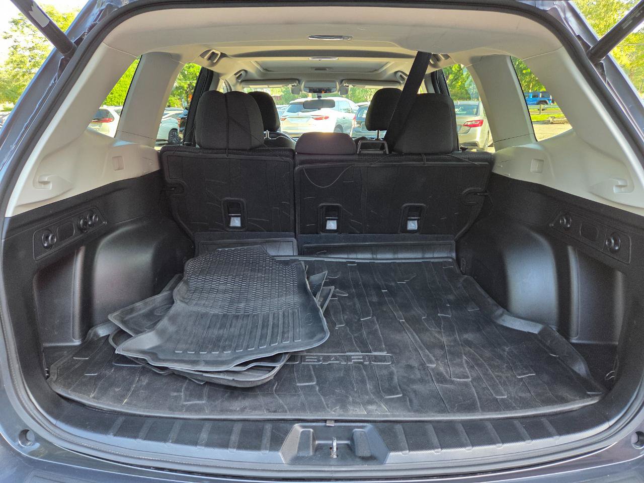 Used 2021 Subaru Forester Premium AWD/4WD image 7