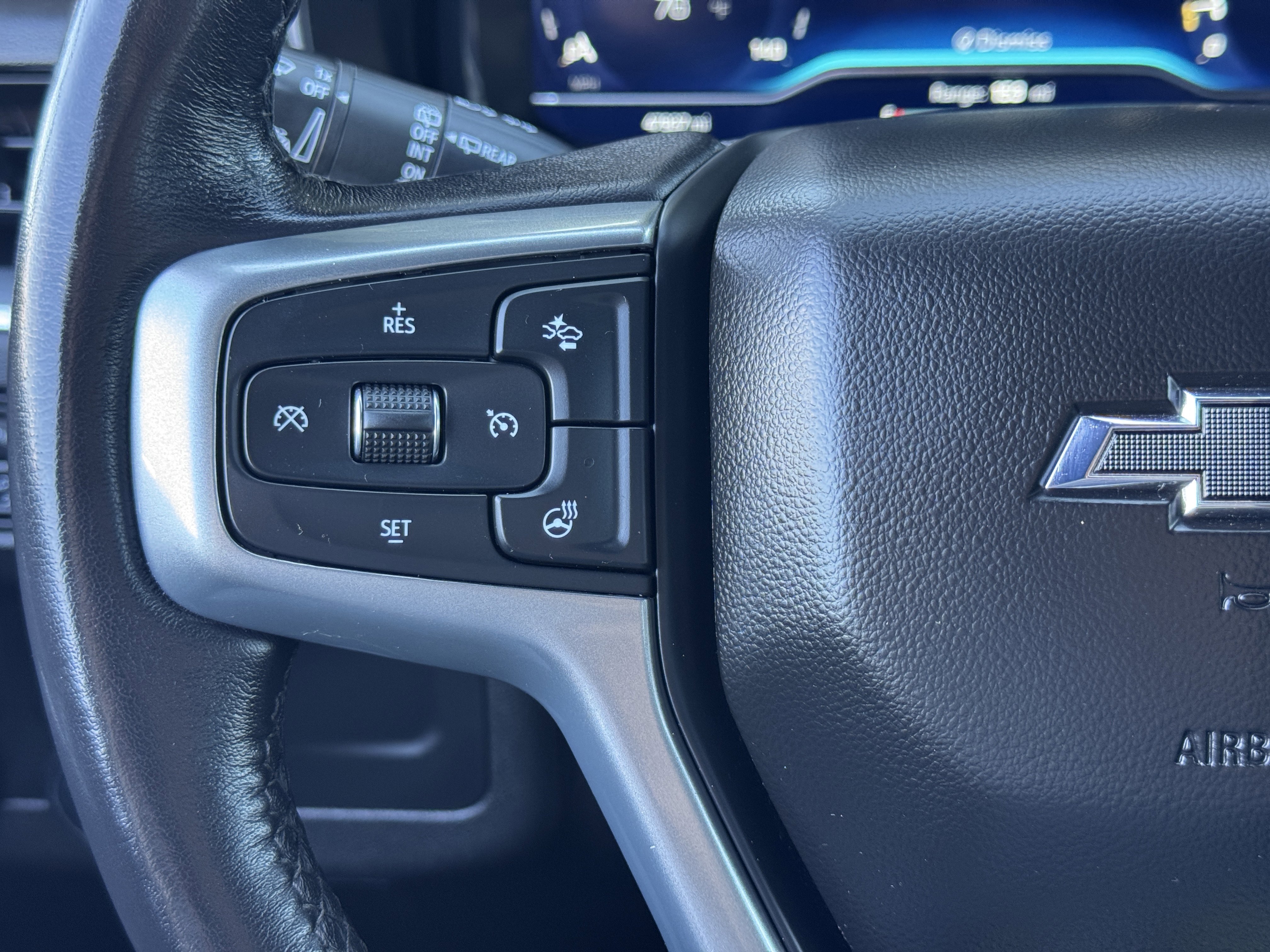 Certified 2022 Chevrolet Tahoe Z71 w/ Luxury Package image 32