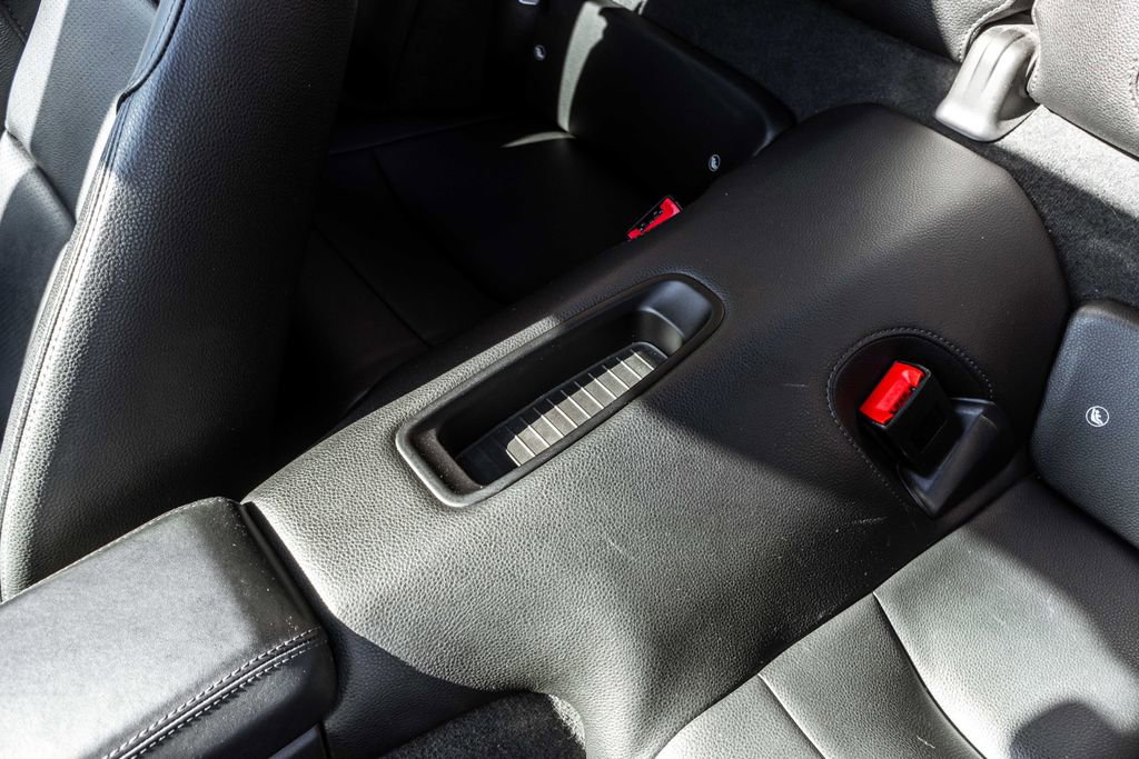 Used 2018 Porsche 911 Carrera image 30