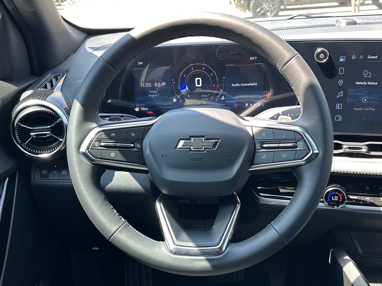 New 2027 Chevrolet Equinox LT w/ Convenience Package II FWD image 14