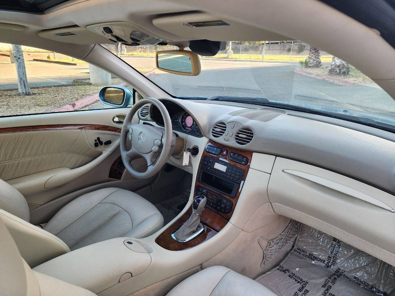 Used 2004 Mercedes-Benz CLK 320 Coupe image 21