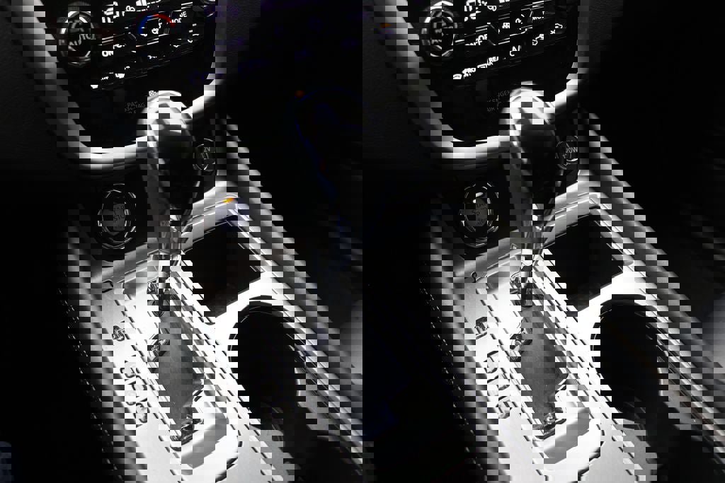 Used 2023 Nissan Murano SV w/ SV Midnight Edition Package image 24