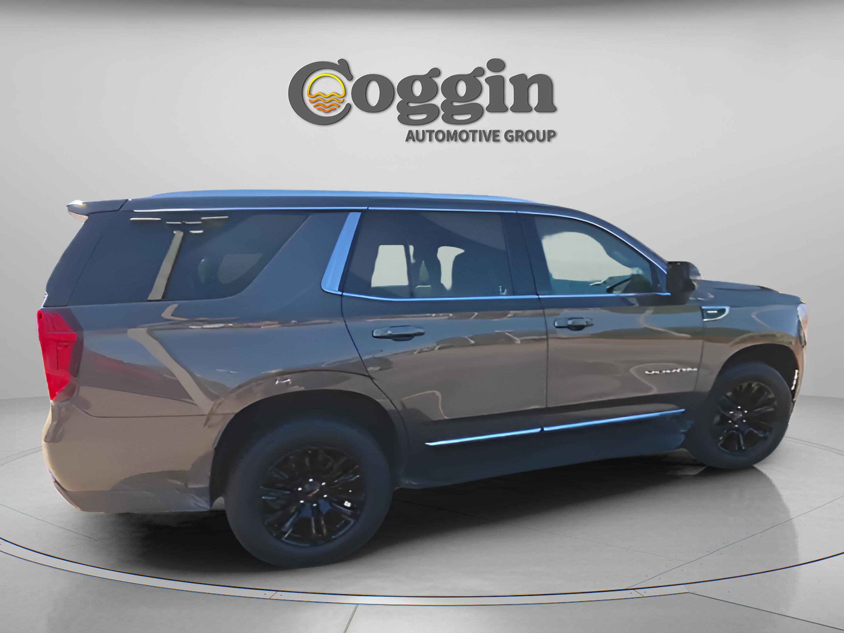 Used 2021 GMC Yukon SLT w/ SLT Premium Package image 21