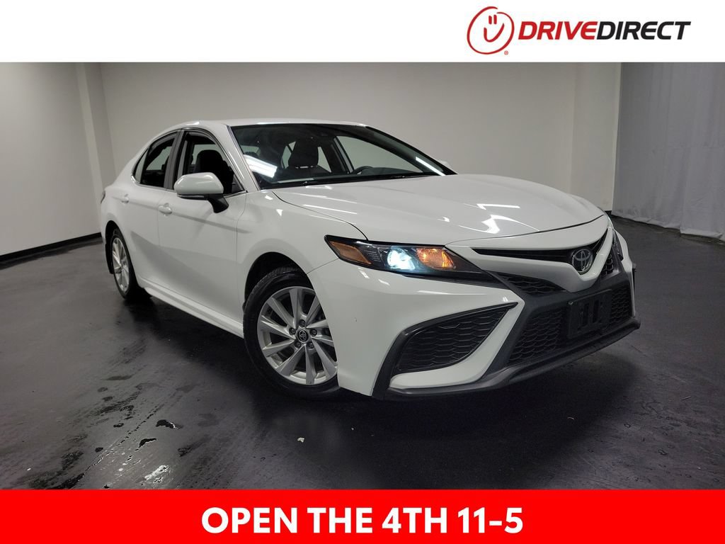 Used 2024 Toyota Camry SE