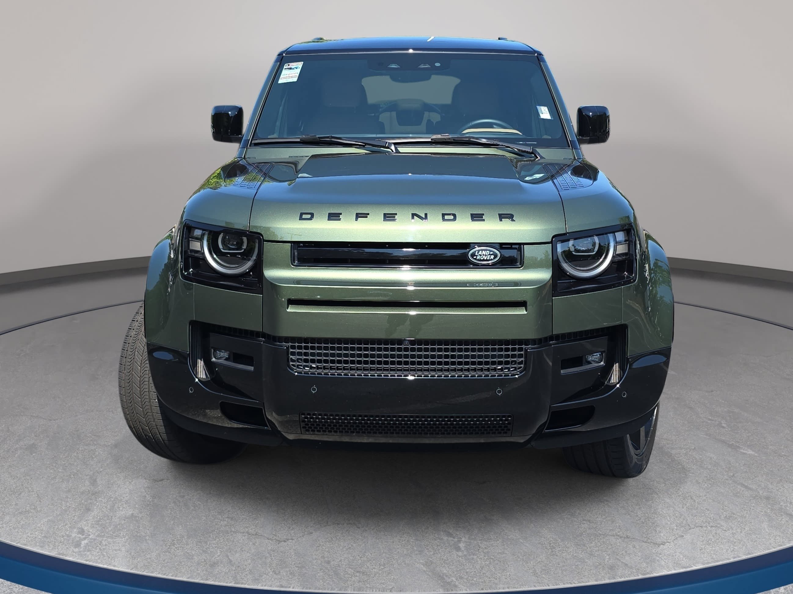 Certified 2026 Land Rover Defender 130 X-Dynamic SE AWD/4WD image 2