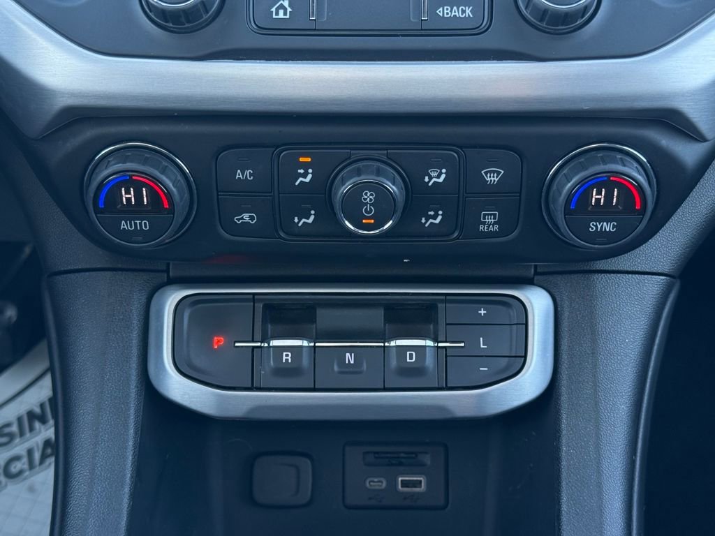 Used 2022 GMC Acadia SLT image 24