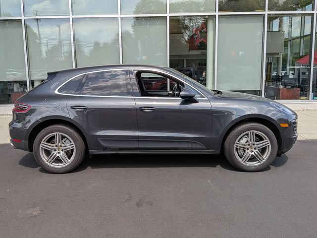 Used 2017 Porsche Macan S AWD/4WD image 2