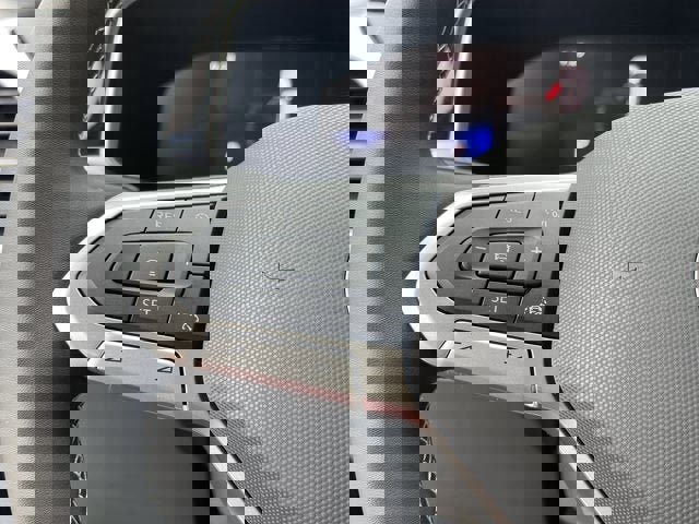 New 2025 Volkswagen Taos SE image 24