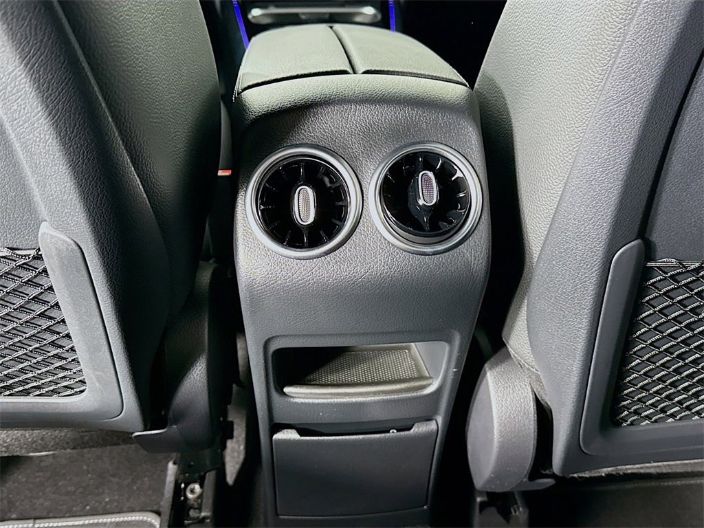 Used 2025 Mercedes-Benz GLA 250 4MATIC image 24