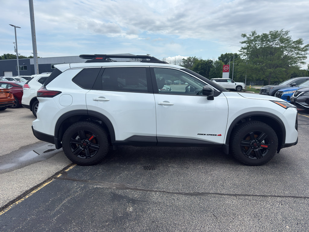 Used 2025 Nissan Rogue SV w/ Rock Creek Premium Package AWD/4WD image 4