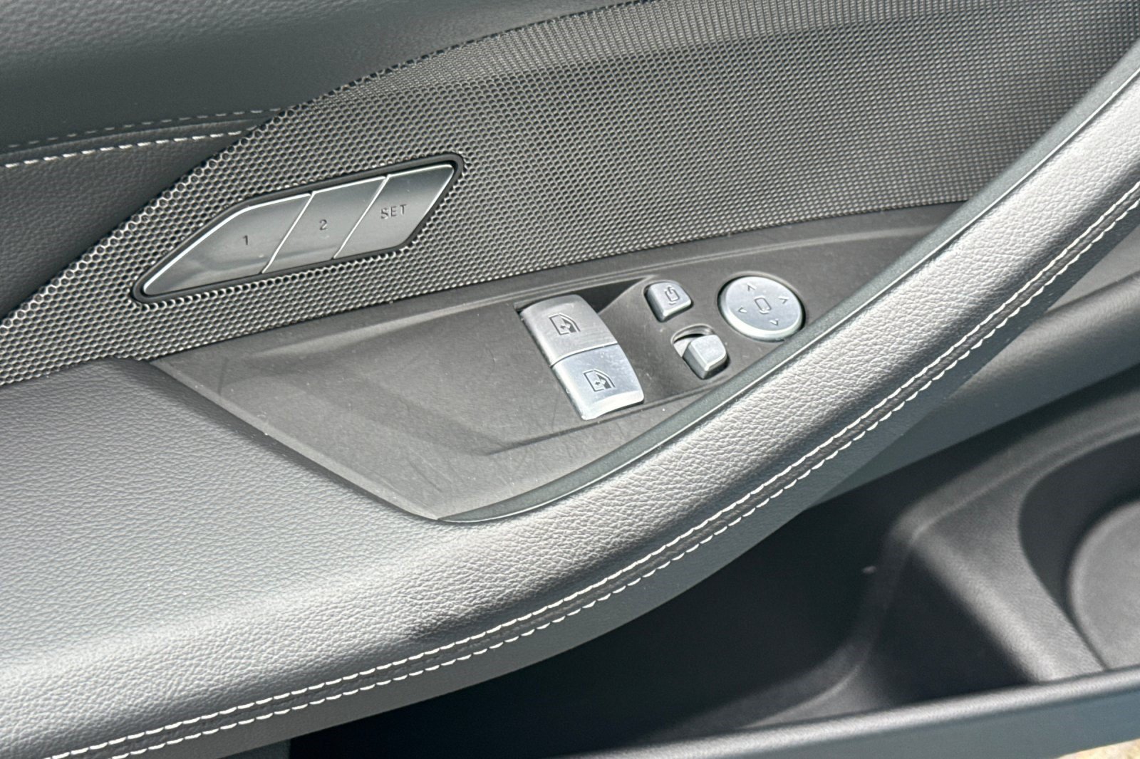 Used 2026 BMW M440i Coupe w/ Premium Package RWD image 13