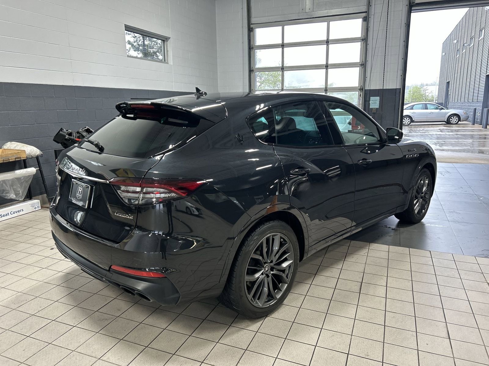 Used 2023 Maserati Levante Modena S AWD/4WD image 40