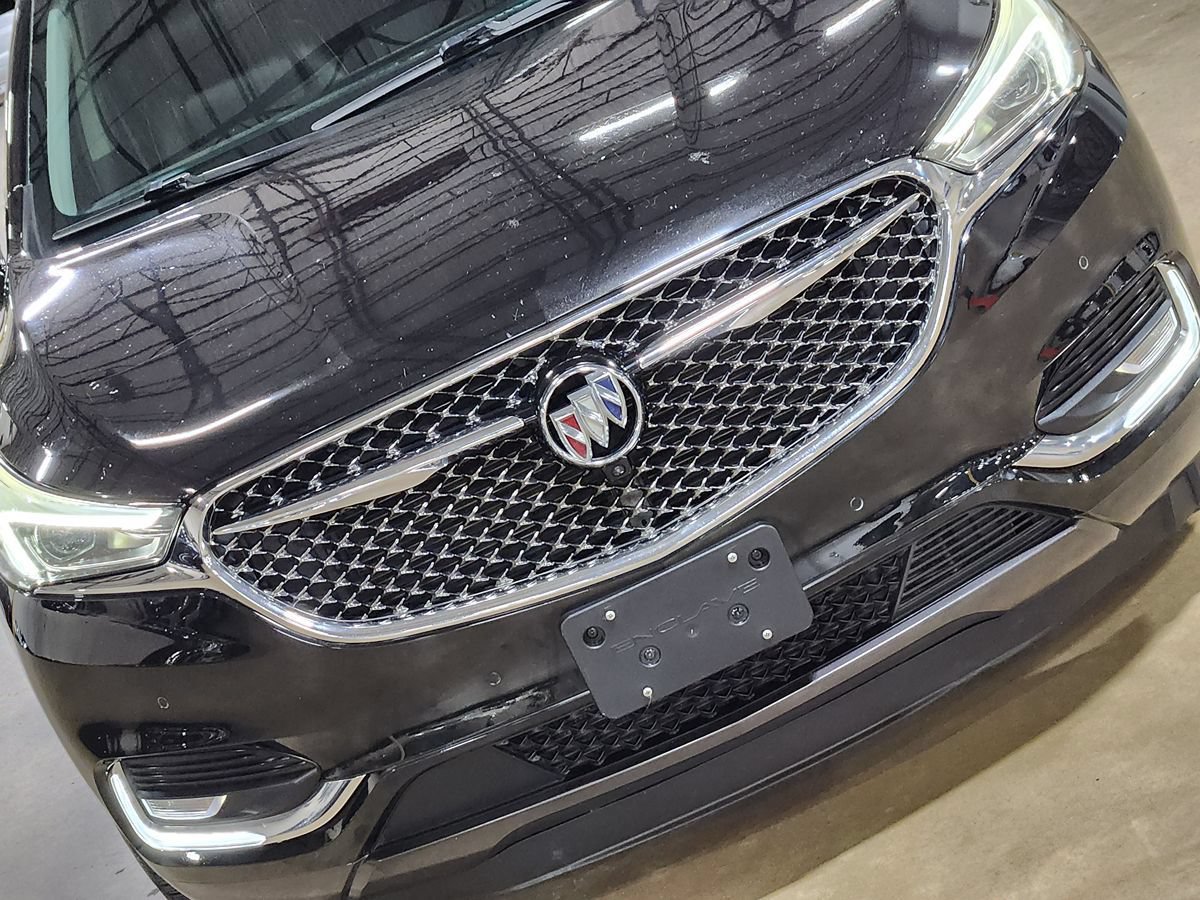 Used 2019 Buick Enclave Avenir w/ Avenir Technology Package FWD image 19