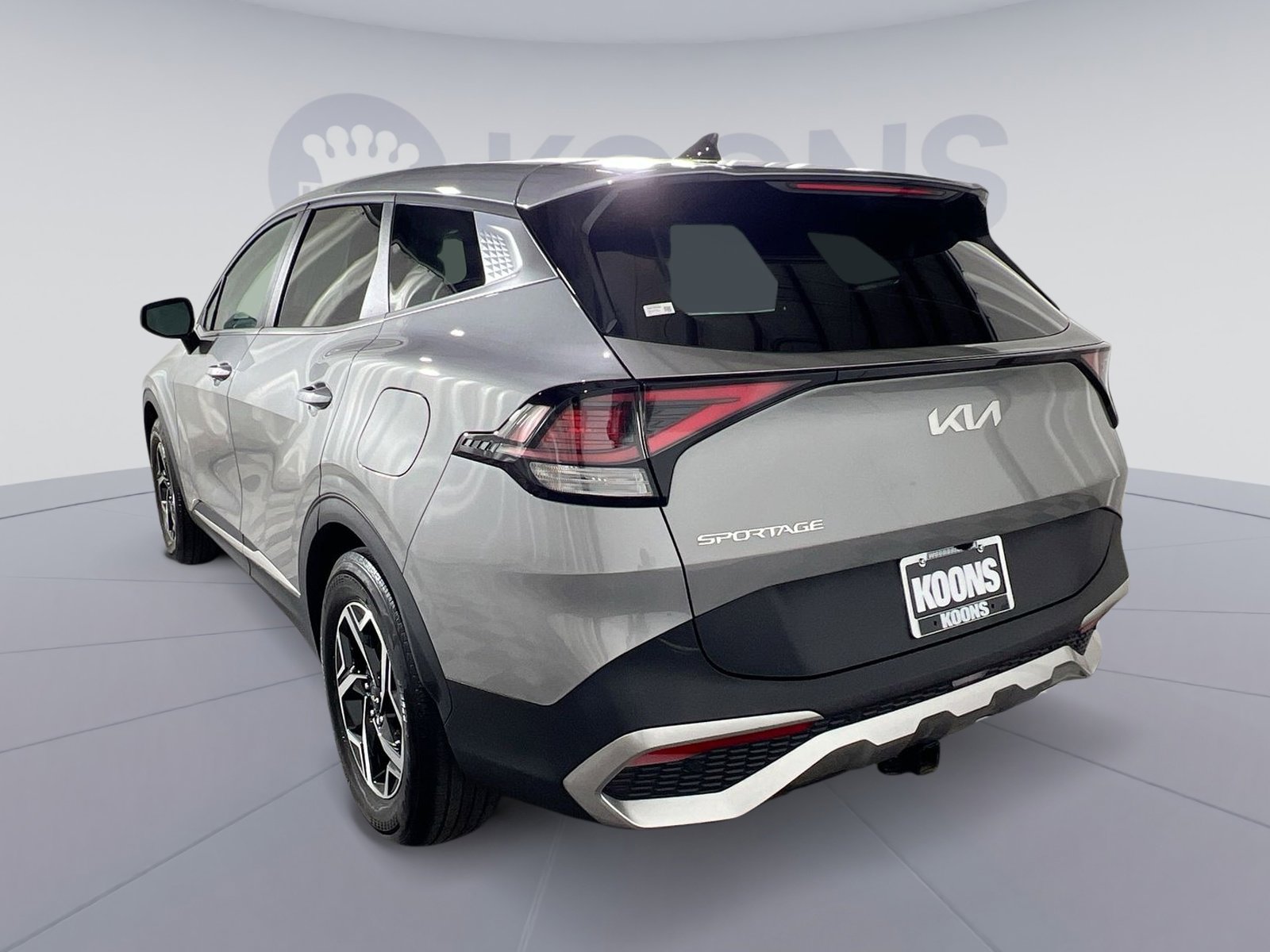 Used 2023 Kia Sportage LX image 4